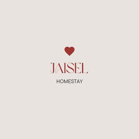 Homestay Jaisel Бішкек Екстер'єр фото